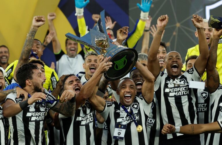 Botafogo sin descanso: de ganar el Brasileirao a un avión de la NFL para ganar la Intercontinental
