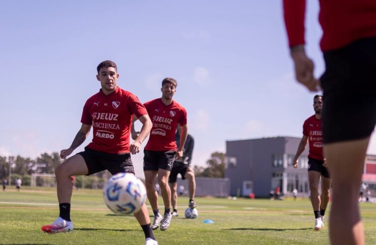 Los tres cambios de Vaccari en Independiente para recibir a Atlético Tucumán