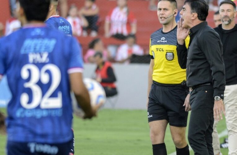 Quinteros, de «las dudosas nunca fueron para Vélez» a «hay que mejorar»