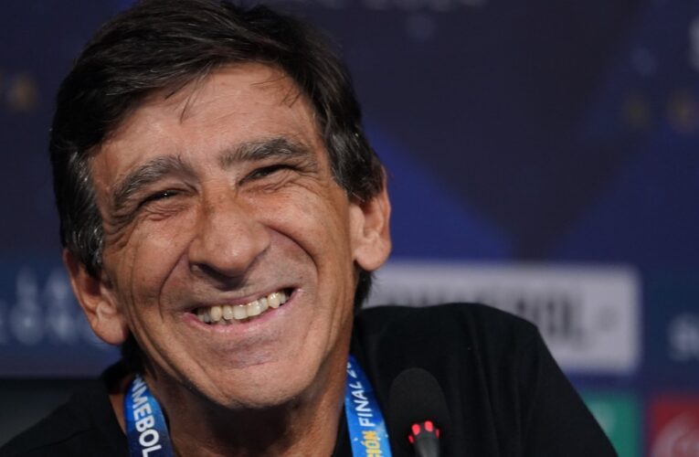 A quién quiere ver campeón Gustavo Costas: «Me gustaría…»