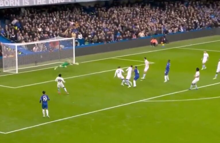 El golazo de Enzo Fernández al Dibu Martínez en la 13° fecha de la Premier League