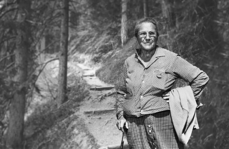 “Yo también puedo hacerlo”: tenía 67 años, le dijo a su familia que se iba a caminar por el bosque y cruzó un sendero de más de 3000 kilómetros