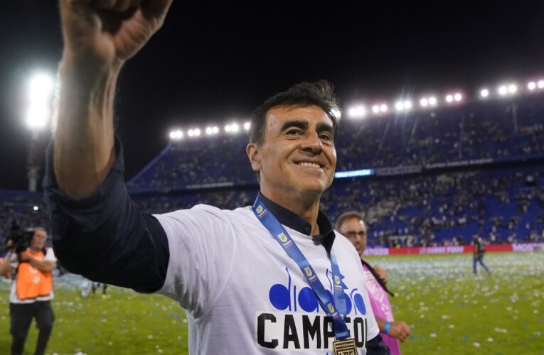La racha personal que estiró Gustavo Quinteros luego de ganar la Liga Profesional con Vélez