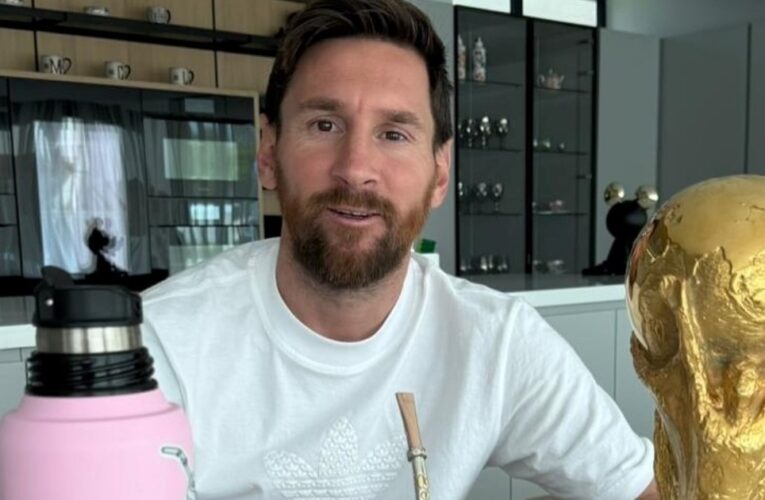 Messi reveló el increíble museo de camisetas de la Selección que tiene en su casa