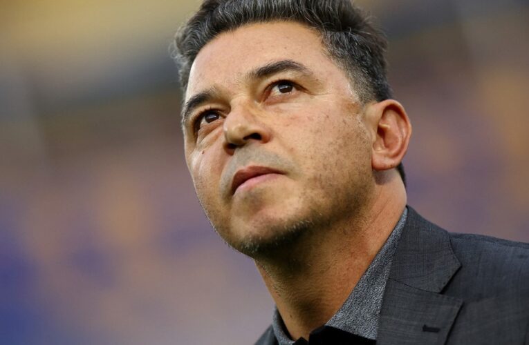 River abre el mercado de pases con la búsqueda de un central