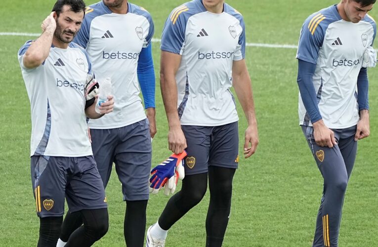 Chiquito Romero sigue con molestias en la rodilla y otra vez se quedaría afuera