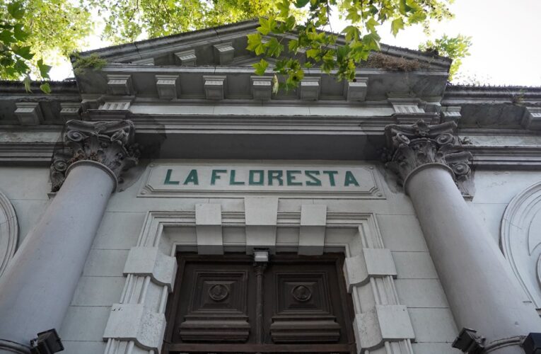 Es el club de barrio más antiguo de CABA, tuvo al enviado de un Imperio como socio y resiste sobre una famosa avenida