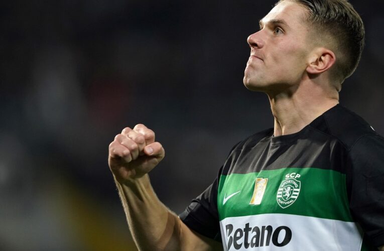 Fue el goleador del 2024 y sigue imparable en este 2025: marcó un hat-trick en su primer partido