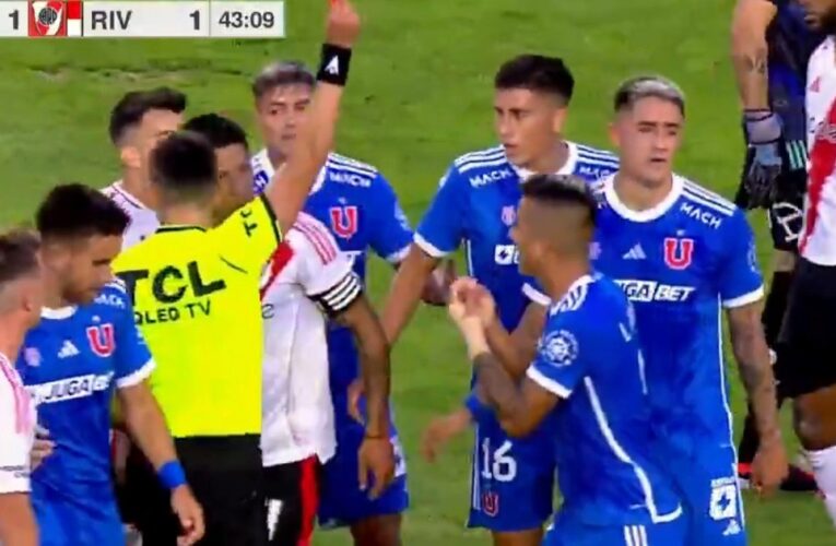 Leandro Fernández: encontronazo con Pezzella, piña al banderín y expulsión contra River