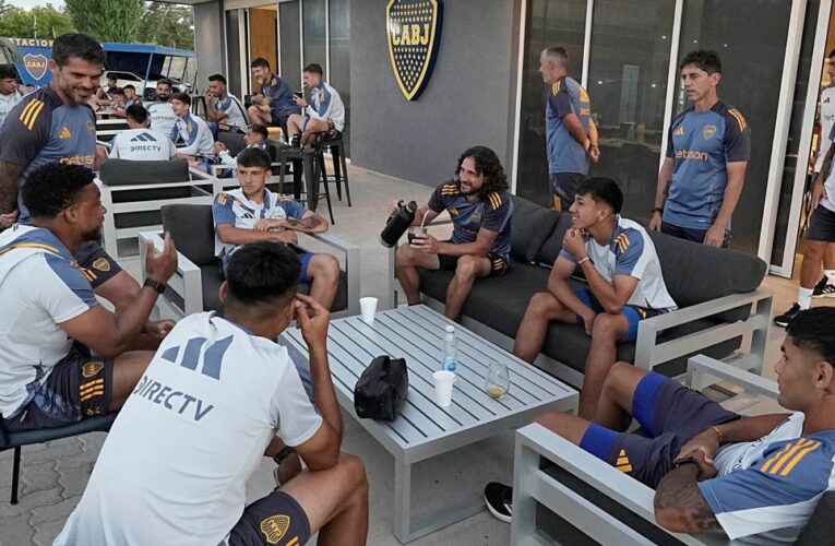 Cómo trabajó y cómo sigue la vida del Boca de Gago antes de que se sumen los refuerzos