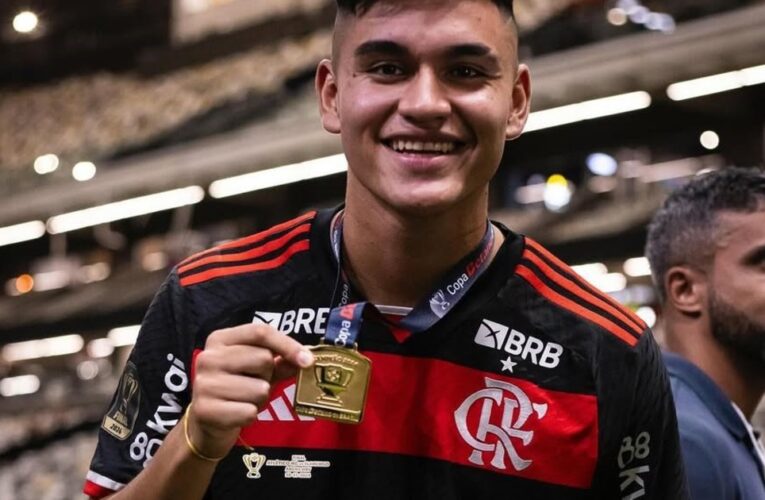 Charly Alcaraz regresa a la Premier League luego de su paso por el Flamengo