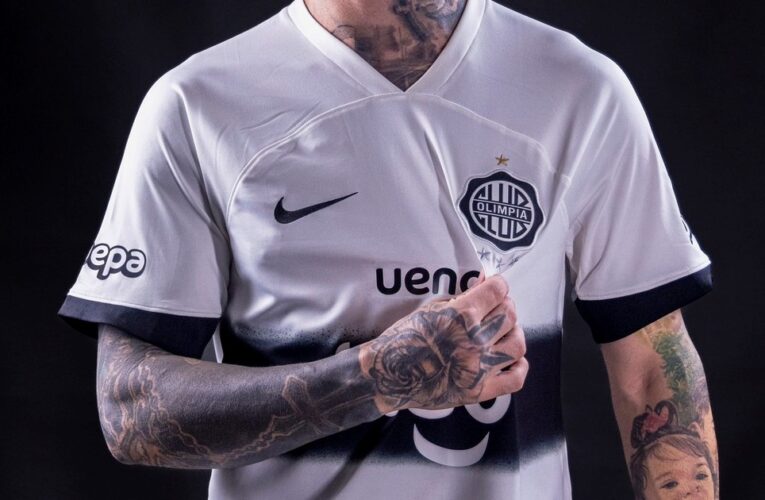 Benedetto estrenó las redes en Paraguay ante un equipo argentino