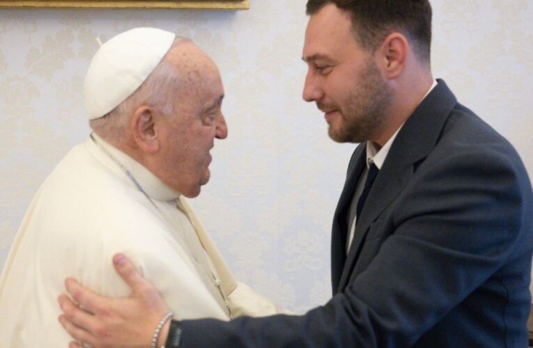 El Papa Francisco recibió al presidente de un equipo de Primera División