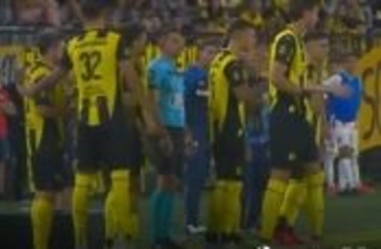 Insólito: Peñarol metió ¡nueve cambios juntos!