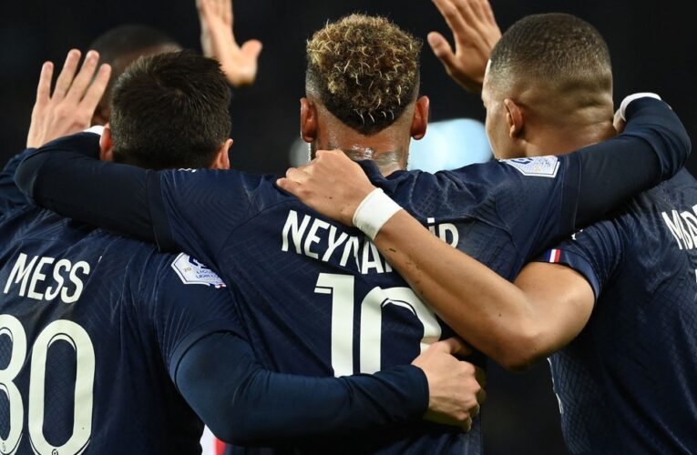Neymar reveló las internas en el vestuario del PSG: «Mbappé se puso celoso de Messi»