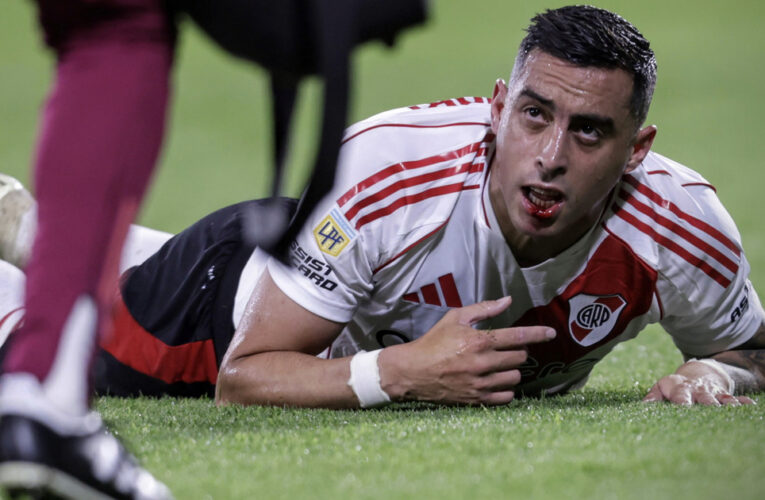 Luis Artime: «Hay muchos jugadores que se quieren quedar en River siendo suplentes»