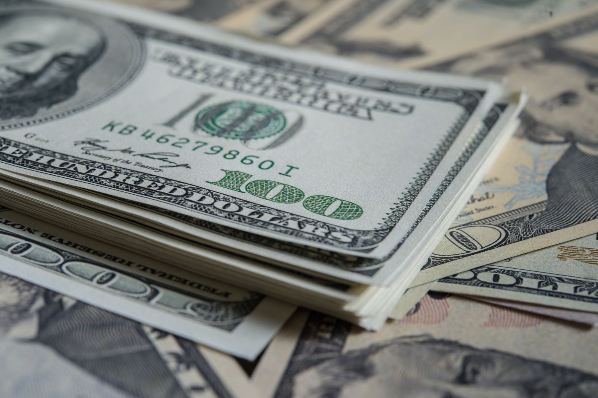 Dólar hoy y dólar blue hoy, precio en vivo: a cuánto cotiza este martes 10 de marzo